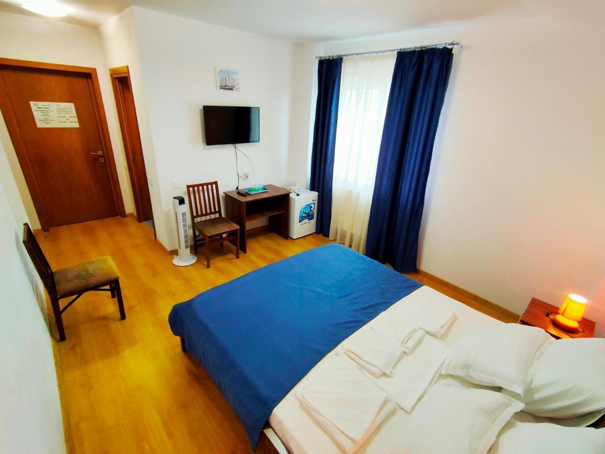 Casa Beyaz Hotel Mangalia Exterior photo