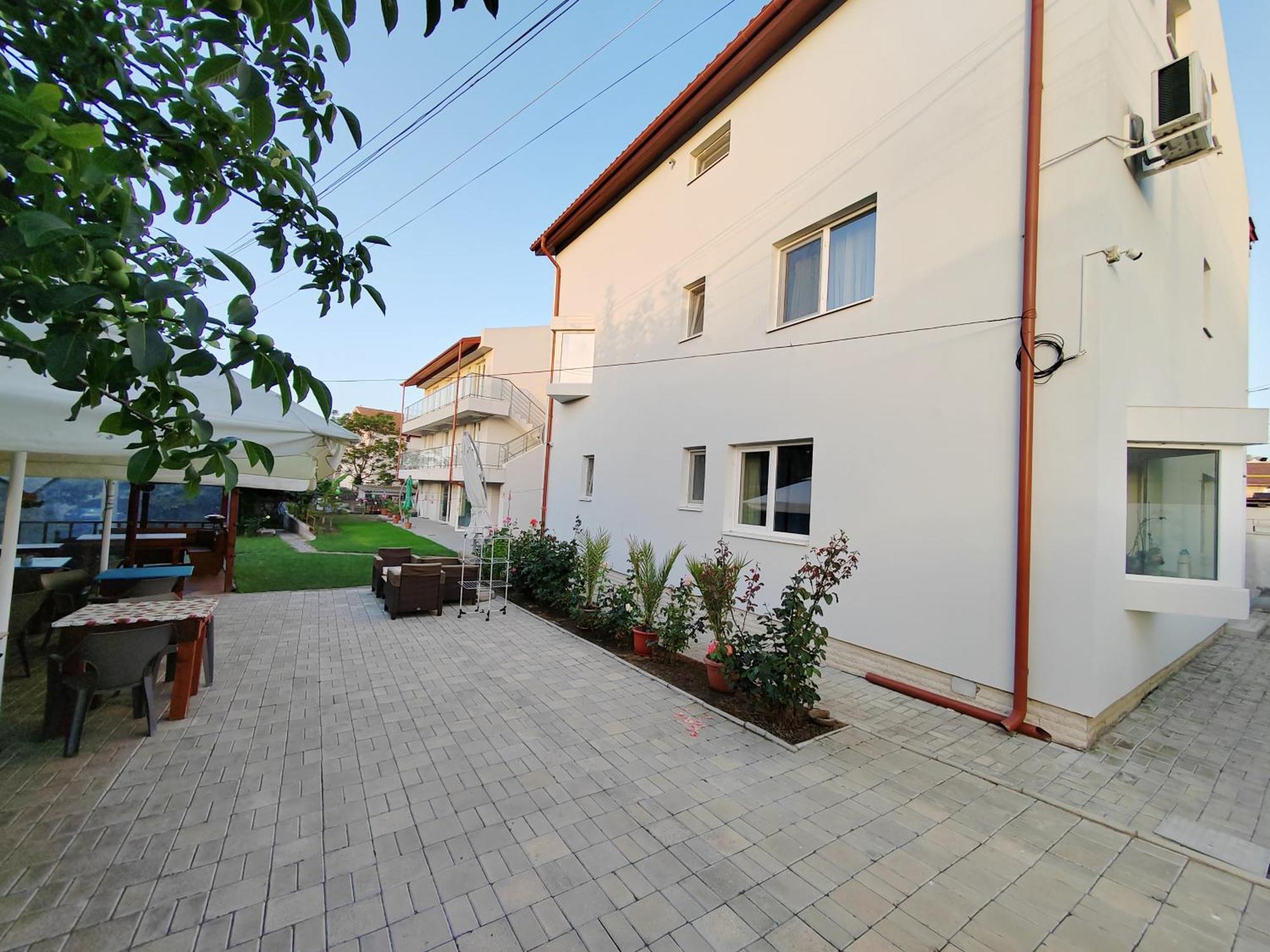 Casa Beyaz Hotel Mangalia Exterior photo